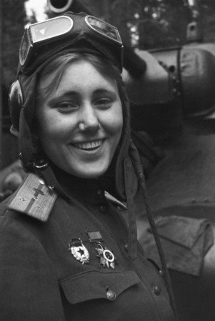 17. Kursk, 1943 - Girls Just Wanna Defend the Motherland