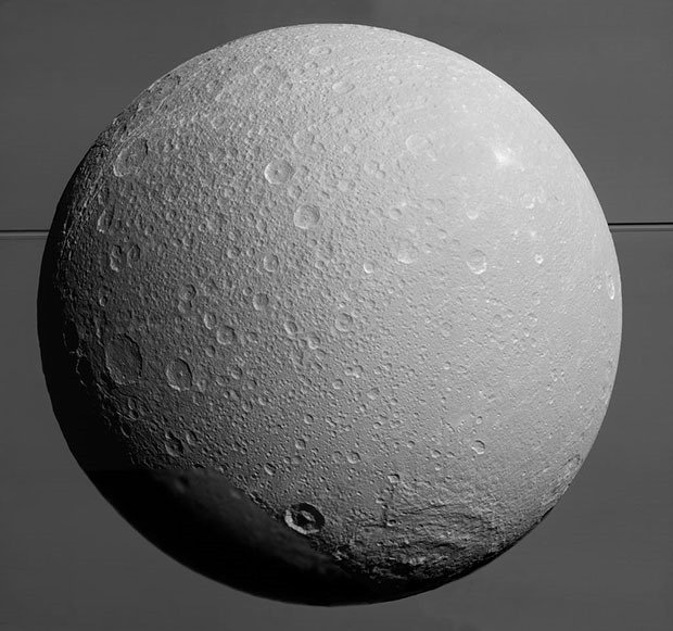15. Dione