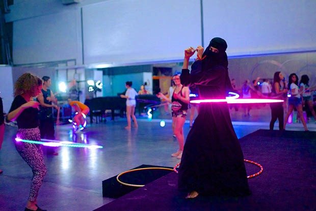 15. Hooping