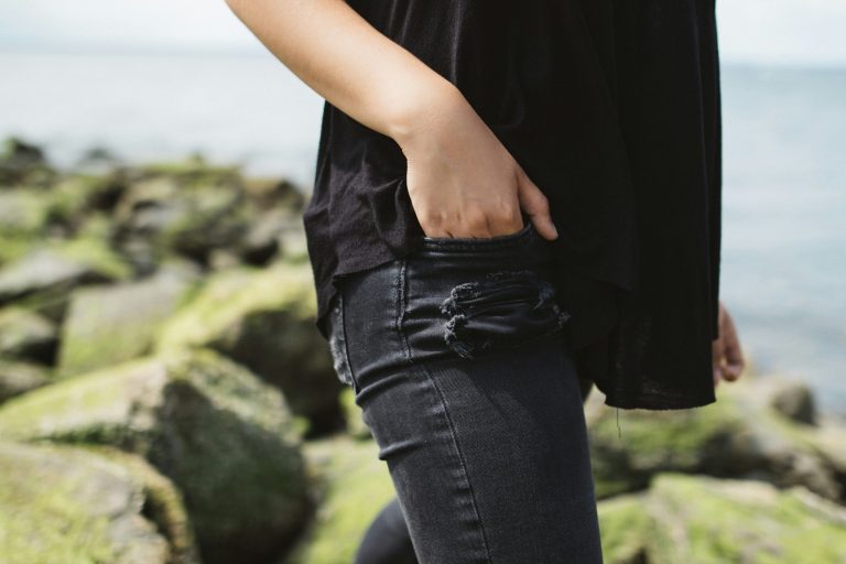 Why are Women’s Pockets So Small?